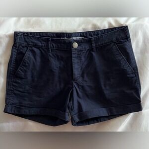 Khaki by Gap.‎ shorts Marine Blue/Navy blue size 4  2076